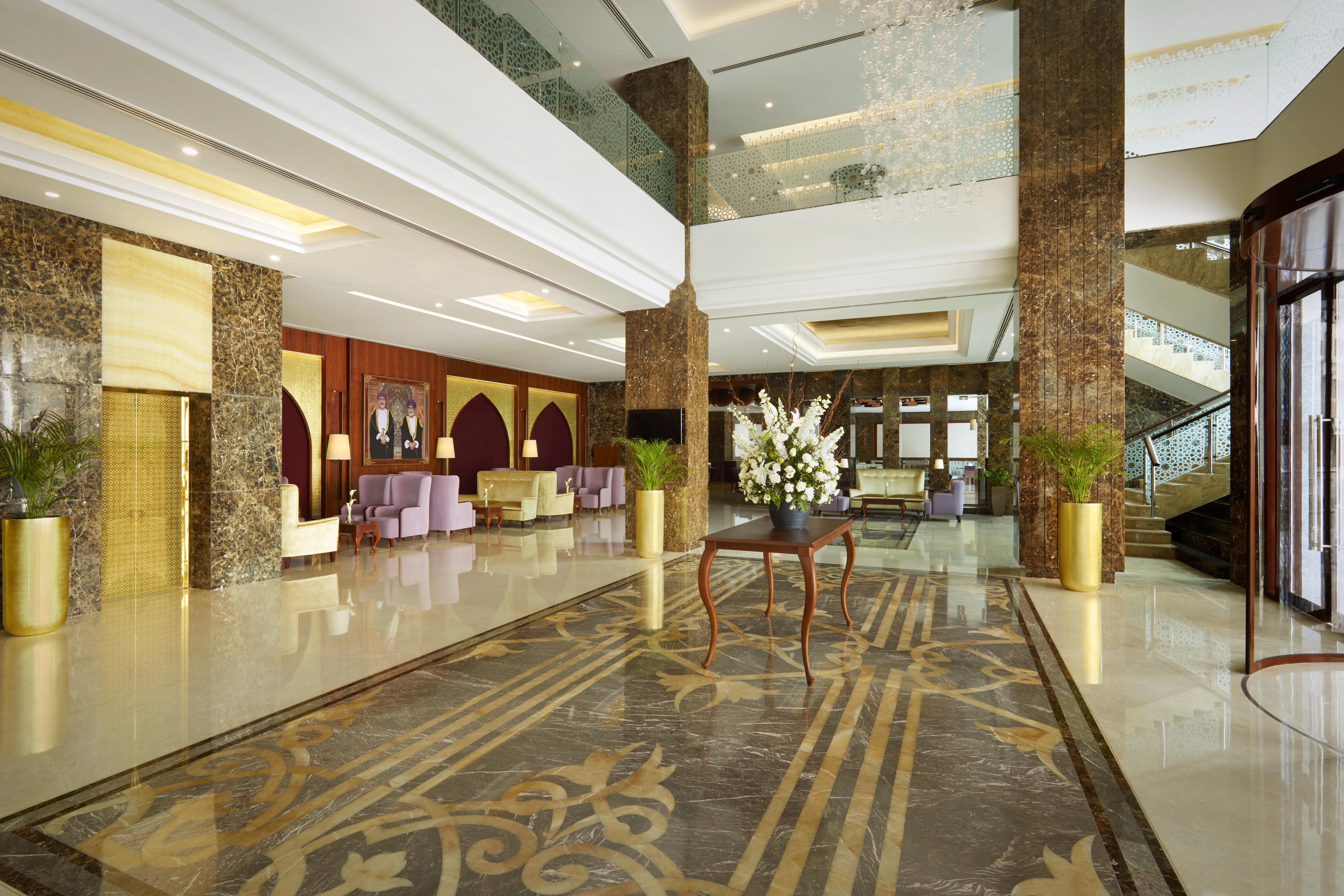 Royal Tulip Muscat Hotel Exterior photo